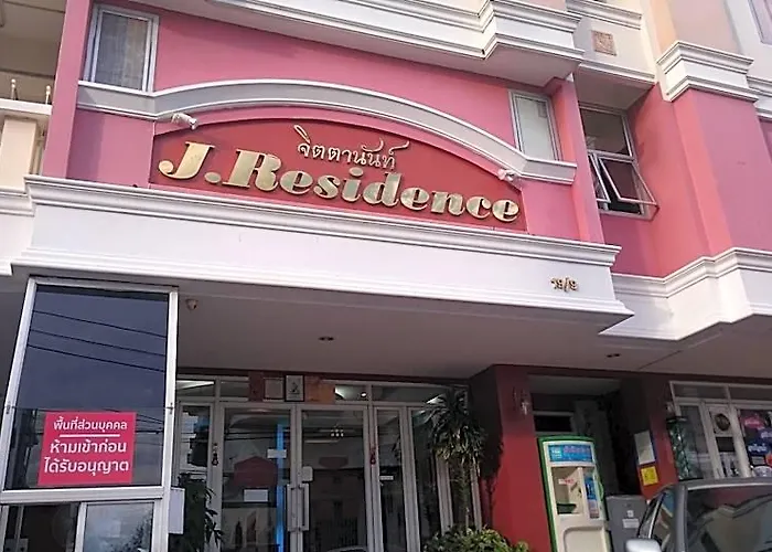 J.residence Hotel 4*